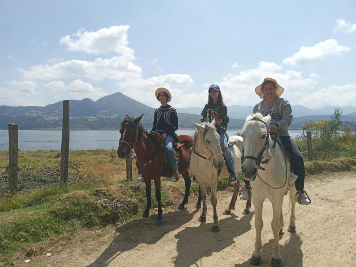 Glamping Claro De Luna Гуатавита Екстериор снимка